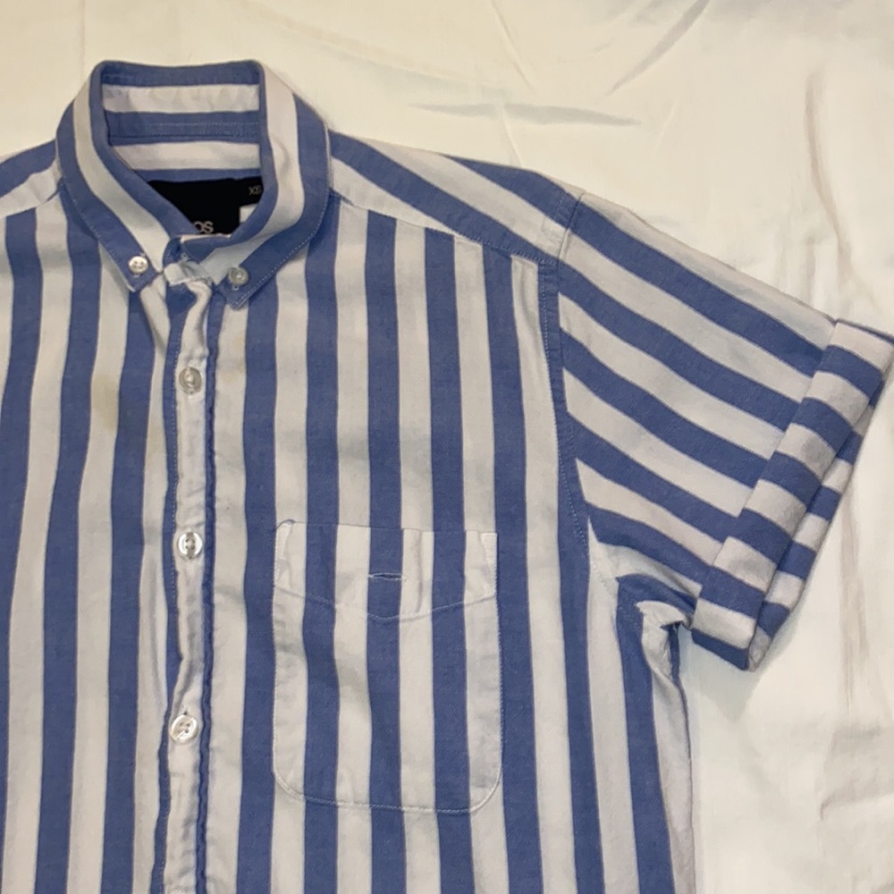 ASOS button down shirt - Picture 2 of 3